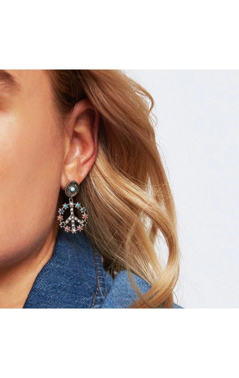 Bijou Doree Boutique -Bijou Doree Boutique azuni 1 768x1214 1