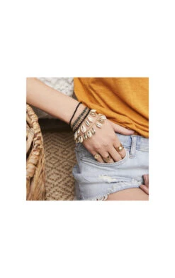 Manchette Samoa -Bijou Doree Boutique samoa black 2